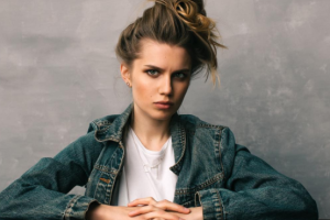 Звезда "Папиных дочек" Дарья Мельникова вышла из декрета