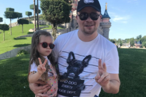 Асмус и Харламов впервые показали фанатам лицо дочери