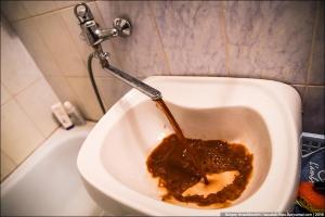 В "ДНР" жалуются на воду: "О хлорировании и фильтрации можно только мечтать"