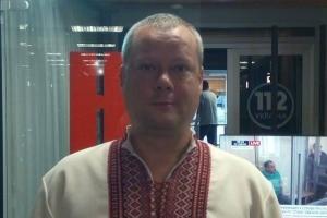 "Представляете такой бред - Тарантино номинировали на звание народного артиста США", - политолог призывает Украину избавляться от "совка"