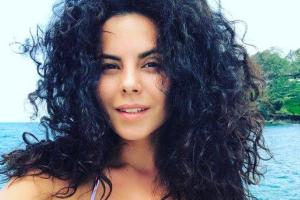 Настя Каменских смутила поклонников откровенным нарядом