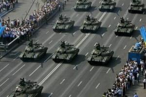 Сазонов сообщил, как украинское общество и политикум восприняли парад 