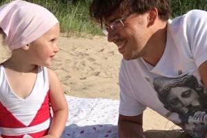 Новое видео с дочерью Галкина набрало более 1 млн просмотров