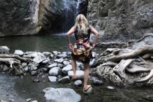 Анна Семенович рассказала о своих приключениях возле водопада