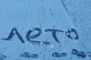 Россию неожиданно завалило снегом: появились кадры