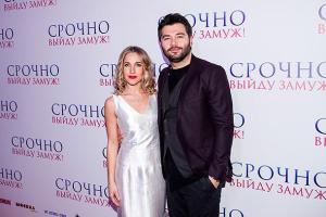 "Любимая борода мужа и растянутые футболки": певица Юлия Ковальчук рассказала, как проводит отпуск