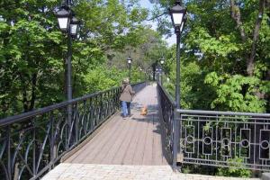 В Киеве 20-летний парень чуть не покончил жизнь самоубийством