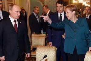 Эксперт: Меркель ужесточит политику к России после выборов