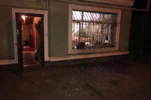 В Одессе в окно жилого дома бросили гранату