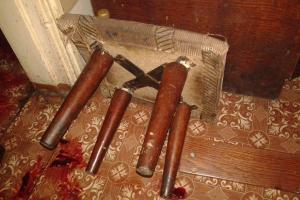 На Луганщине женщина «подрезала» своего собутыльника