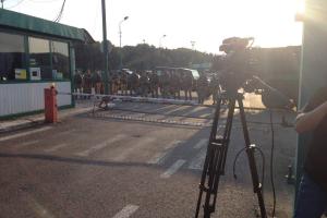 На КПП началась драка: Саакашвили прорвался на территорию Украины