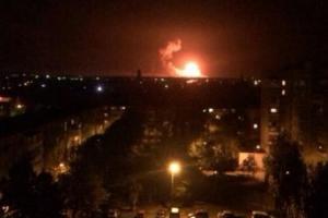 Под Винницей горят и взрываются боеприпасы: в Генштабе уверяют, что химического оружия на складе нет