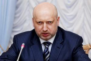 Турчинов заявил, что Путин угрожает миру вооружением терроризма