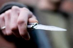 На Харьковщине произошла трагедия: во время психического приступа мужчина ударил дочь ножом