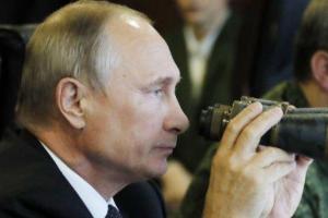 "Зачем загородили результат реформ?", - соцсети высмеяли подготовку Путина к выборам