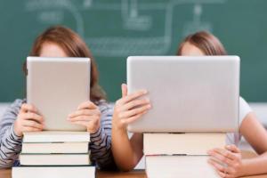 Для школьников с неподконтрольных территорий создадут дистанционные онлайн-курсы