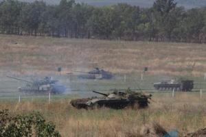 Боевики «ЛНР» провели масштабные учения на полигоне: опубликовано видео