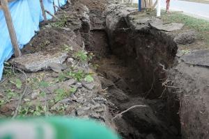 В Донецкой области в траншее нашли труп мужчины