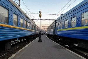 Подарок пассажирам: Укрзализныця получила новые вагоны