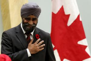 В Киев с рабочим визитом прибыл Министр обороны Канады