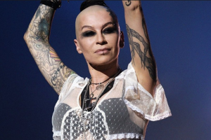 Певица Наргиз Закирова произвела фурор женственным образом