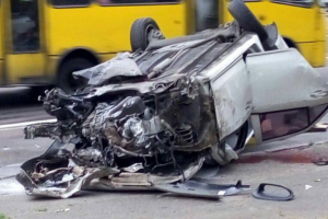 В Киеве произошло серьезное ДТП, есть пострадавшие