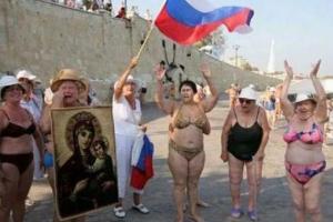 С желанием "умереть в России" нужно быть осторожными: блогер рассказал, как вымирает Крым