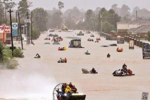 Названа сумма ущерба, нанесенного ураганом "Харви", разгромившим Техас: цифры впечатляют 