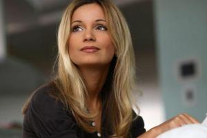 Певица Ольга Орлова шокировала откровенным фото в бассейне