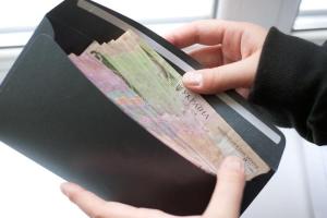 Минимальную зарплату снова могут повысить