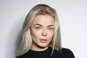 Певица Алина Гросу засветилась на новом шоу Малахова