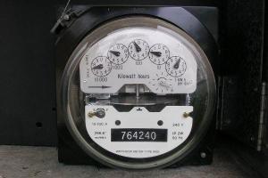 В Украине начали действовать льготные тарифы на свет