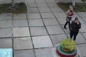 Похищение младенца в Киеве попало на камеры наблюдения: появился фоторобот и приметы подозреваемой