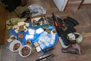 В Виннице местный житель организовал нелегальную оружейную мастерскую
