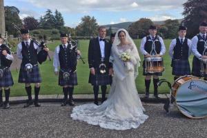 Бывшая депутат "Коммунистической партии" променяла Родину и вышла замуж за шотландца