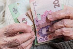 Ляшко рассказал, какую пенсию теперь будет получать бабушка Лозового