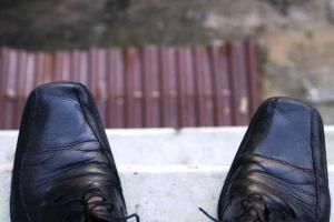 В Харькове пенсионер выпрыгнул из окна многоэтажки