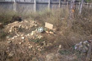 "Берегут места для богатеньких родственников": В сети показали, где в Крыму хоронят бездомных