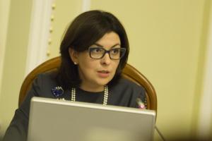 Реинтеграция Донбасса: Законопроект предоставит Порошенко «генеральную доверенность» на управление войной, - Сыроед