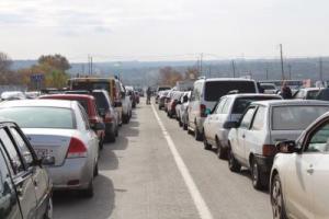 НВФ на Донбассе провоцируют очереди в КПВВ на линии разграничения