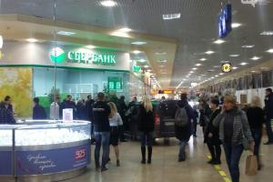 Снова Харьков: водитель под наркотиками заехал в супермаркет