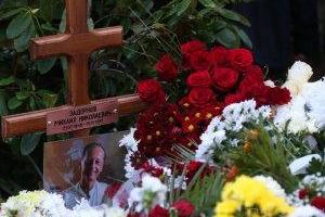 Задорнова похоронили в Юрмале рядом с отцом: опубликовано видео