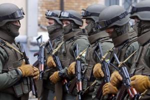 Громкие аресты в НАБУ: спецоперация, "диверсия" и жесткое предупреждение Порошенко