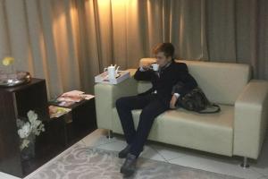 Сын украинского нардепа ограбил магазин: видео разбойного нападения и реакция соцсетей 