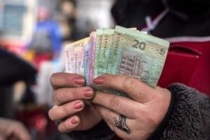 Повышение пенсий для украинцев продолжится: в Кабмине раскрыли подробности