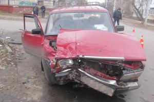 В Северодонецке столкнулись автомобили: пострадала женщина 