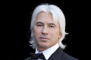 Почитатели таланта Дмитрия Хворостовского бьют тревогу: куда пропал прах оперного певца?
