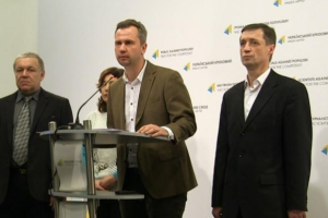 Родственники узников Кремля в отчаянии и требуют от Порошенко прямого ответа