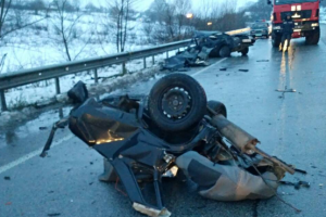 В Ровенской области легковой автомобиль столкнулся с автобусом, один человек погиб