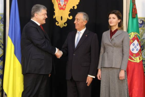 Порошенко в Лиссабоне проводит встречу с Президентом Португалии